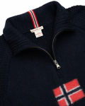 Bilde av AMUNDSEN BOILED SKI SWEATER MENS W/FLAG