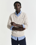 Bilde av GANT M CLASSIC COTTON V-NECK